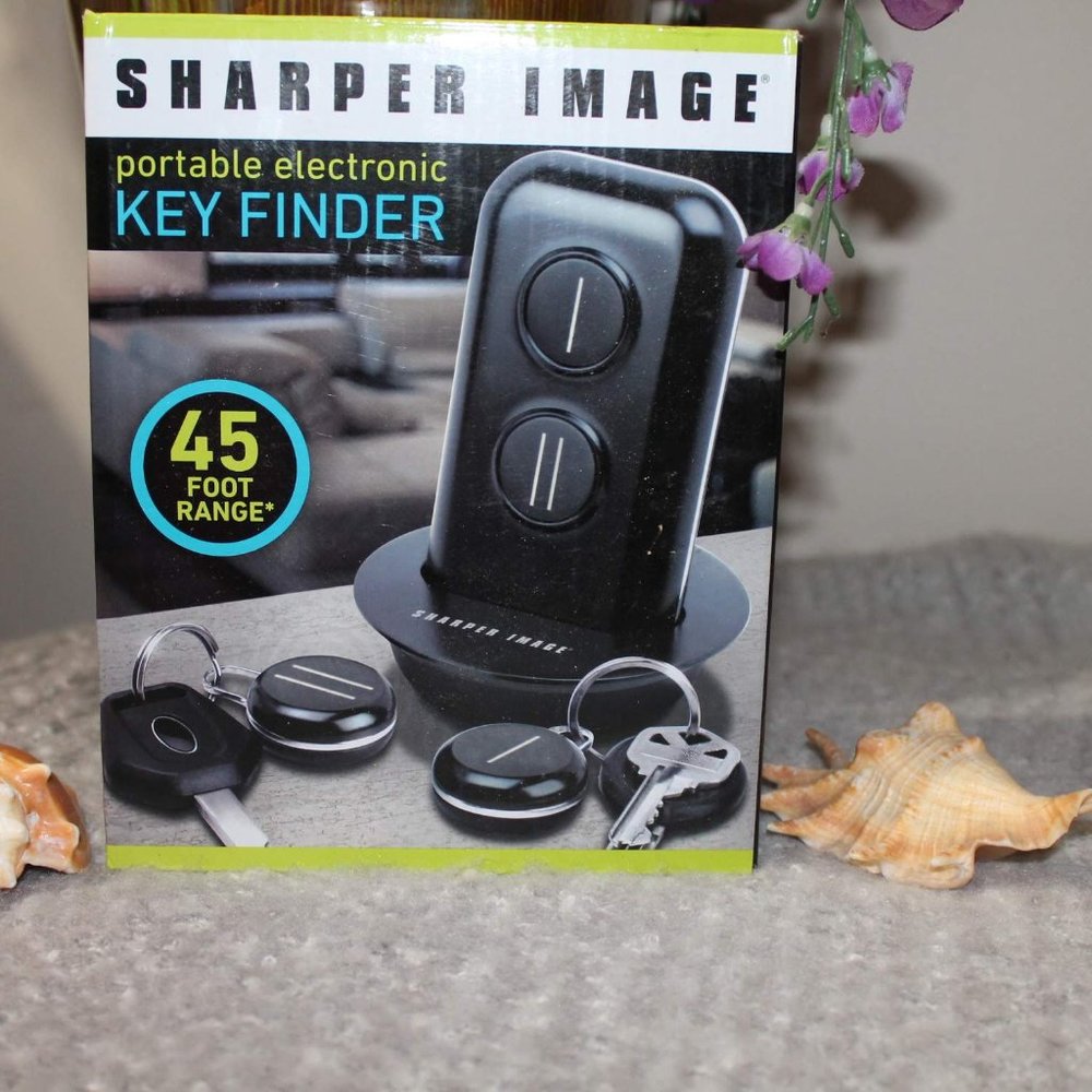 Sharper Image Keyfinder with 2 Keyfobs - Picture 2 of 3